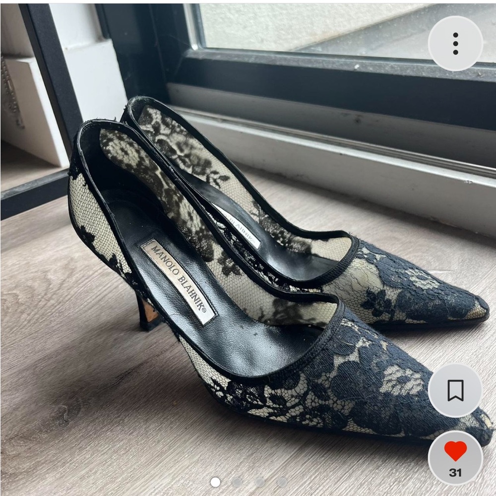 SOLD***Lace Manolo Blahnik
